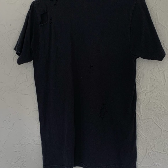 OF MICE AND MEN BAND TEE SHIRT METAL DISTRESSED STYLE SIZE MEDIUM - Picture 3 of 4